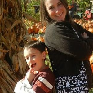 Meet your Posher, Elizabeth